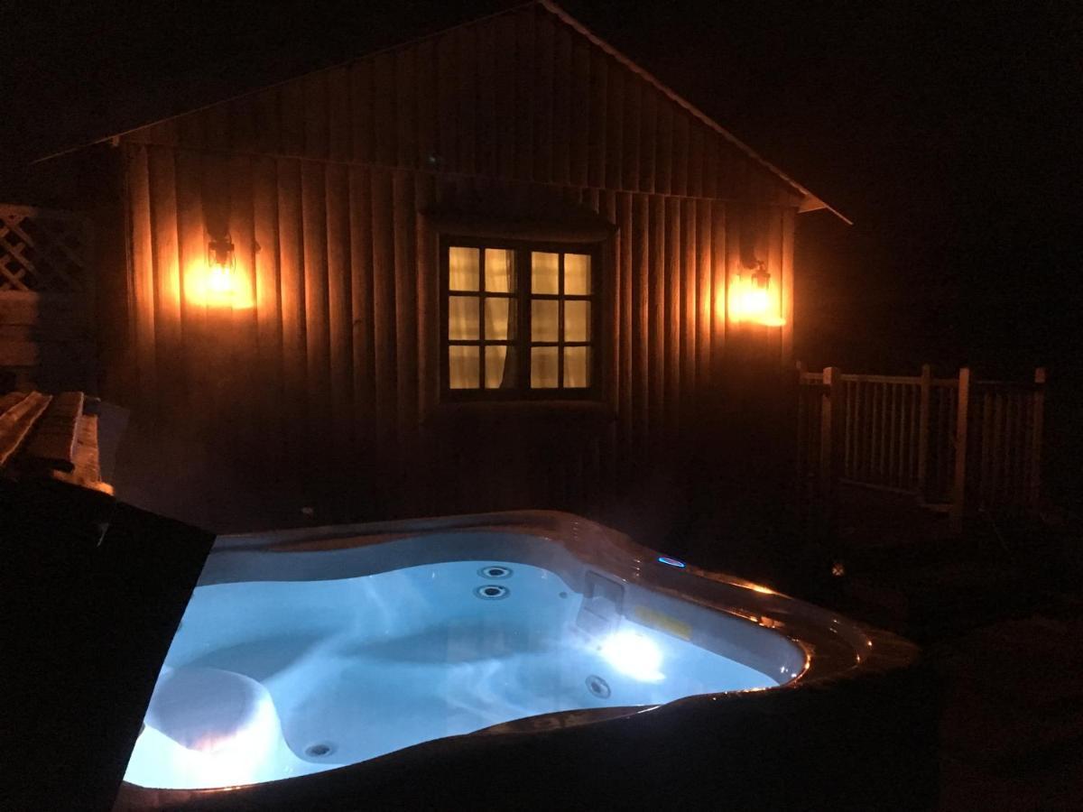 Sunset Cabin Mold Bagian luar foto